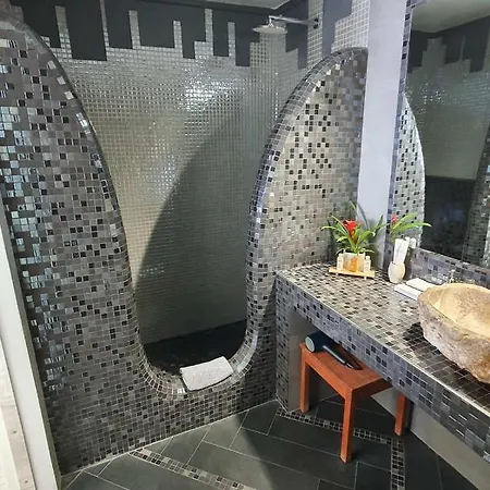 卡尔德拉马杰斯提别墅 公寓 易莫洛林