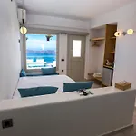 Caldera's Majesty Imerovigli (Santorini)